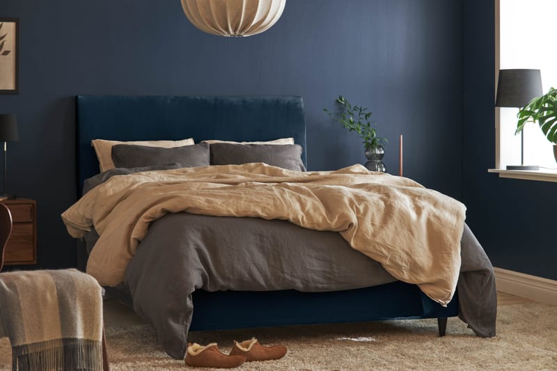 Sänggavel Chilla 140x105 cm - Mörkblå - Sänggavel