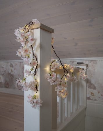 CherryFlower Girland 180 cm - Skir rosa - Belysning - Dekorationsbelysning - Dekorationsbelysning inomhus - Partyslinga