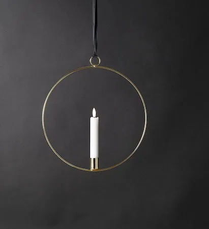 Flamme Ring Inomhusdekoration 28.5 cm - mässing/vit - Belysning - Dekorationsbelysning - Dekorationsbelysning inomhus - Batteridrivna ljus