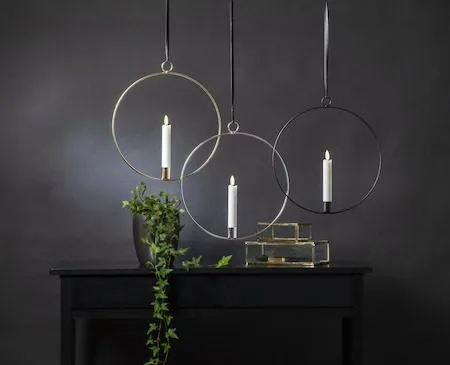 Flamme Ring Inomhusdekoration 28.5 cm - svart och vit - Belysning - Dekorationsbelysning - Dekorationsbelysning inomhus - Batteridrivna ljus