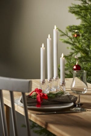 Flamme Rustic LED Antikljus 4-pack 28,5 cm - vit - Belysning - Dekorationsbelysning - Dekorationsbelysning inomhus - Batteridrivna ljus