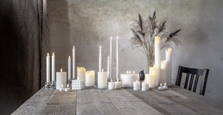 Flamme Rustic LED Antikljus 4-pack 28,5 cm - vit - Belysning - Dekorationsbelysning - Dekorationsbelysning inomhus - Batteridrivna ljus