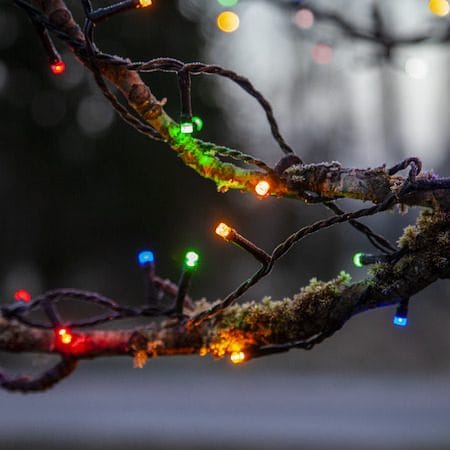 Flashy LED-Ljusslinga Jul Utomhus 7 m 100 Flerfärgade Ljus med Timer - Svart|Flerfärgad - Belysning - Dekorationsbelysning - Dekorationsbelysning utomhus - Ljusslinga utomhus