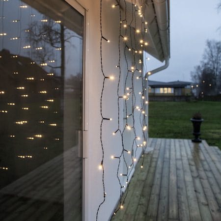 LED-ljusgardin Jul Crispy Ice White 130x130 cm 80 ljus - Svart - Belysning - Dekorationsbelysning - Dekorationsbelysning utomhus - Ljusslinga utomhus