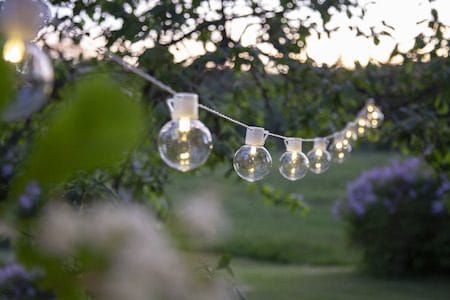 Partaj Ljusslinga - transparent med vit kabel - Belysning - Dekorationsbelysning - Dekorationsbelysning utomhus - Ljusslinga utomhus