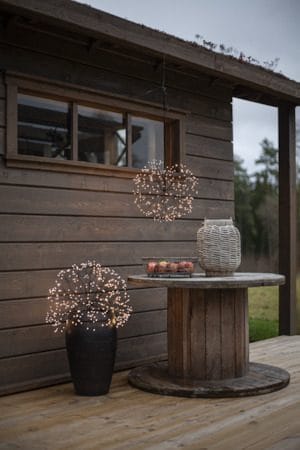Stardust Hängande dekoration belysning 40 cm - Svart - Belysning - Dekorationsbelysning - Dekorationsbelysning utomhus - Ljusslinga utomhus