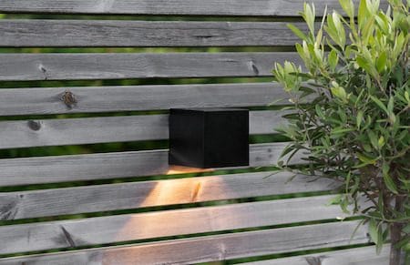 Wally Cube Solcellsvägglykta 10 cm - svart - Belysning - Dekorationsbelysning - Dekorationsbelysning utomhus - LED belysning utomhus