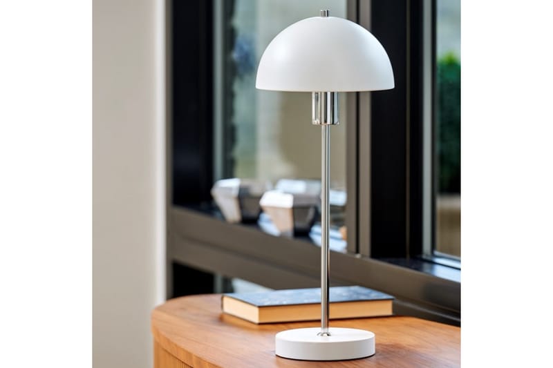 Bordslampa Vienda 20 cm Rund Glas/Krom/Vit - Herstal - Fönsterlampa - Bordslampa - Fönsterlampa på fot - Hall lampa - Sängbordslampa