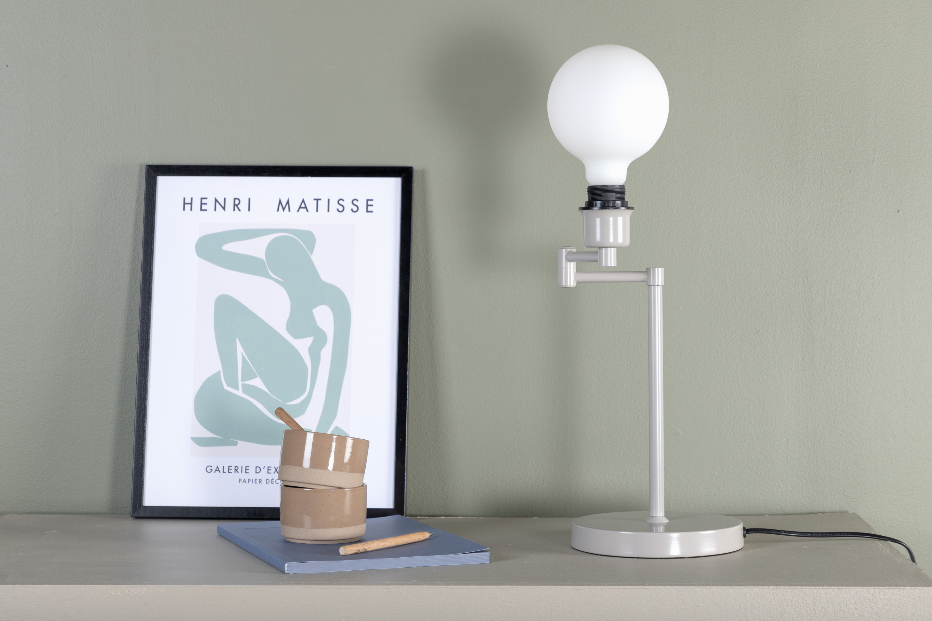 Bordslampa Virron Venture Home