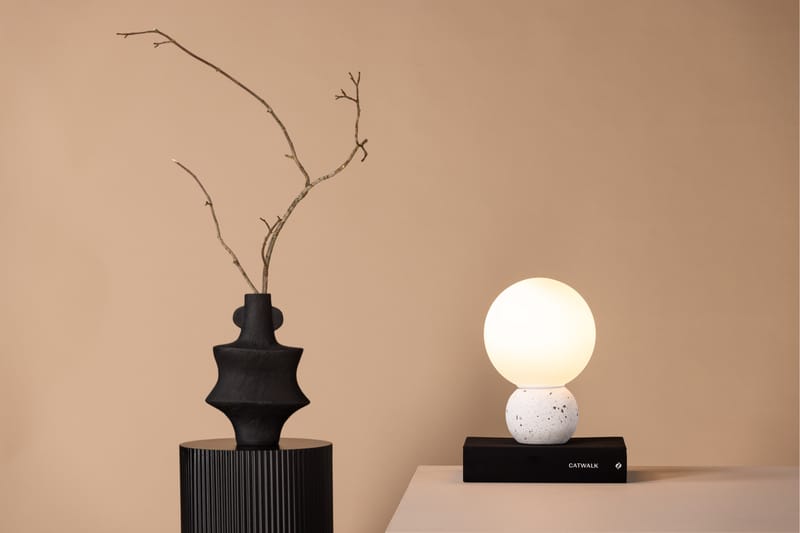 Metz Bordslampa 29 cm - Vit - Belysning - Lampor & belysning inomhus - Bordslampa