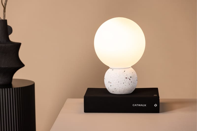 Metz Bordslampa 29 cm - Vit - Belysning - Lampor & belysning inomhus - Bordslampa