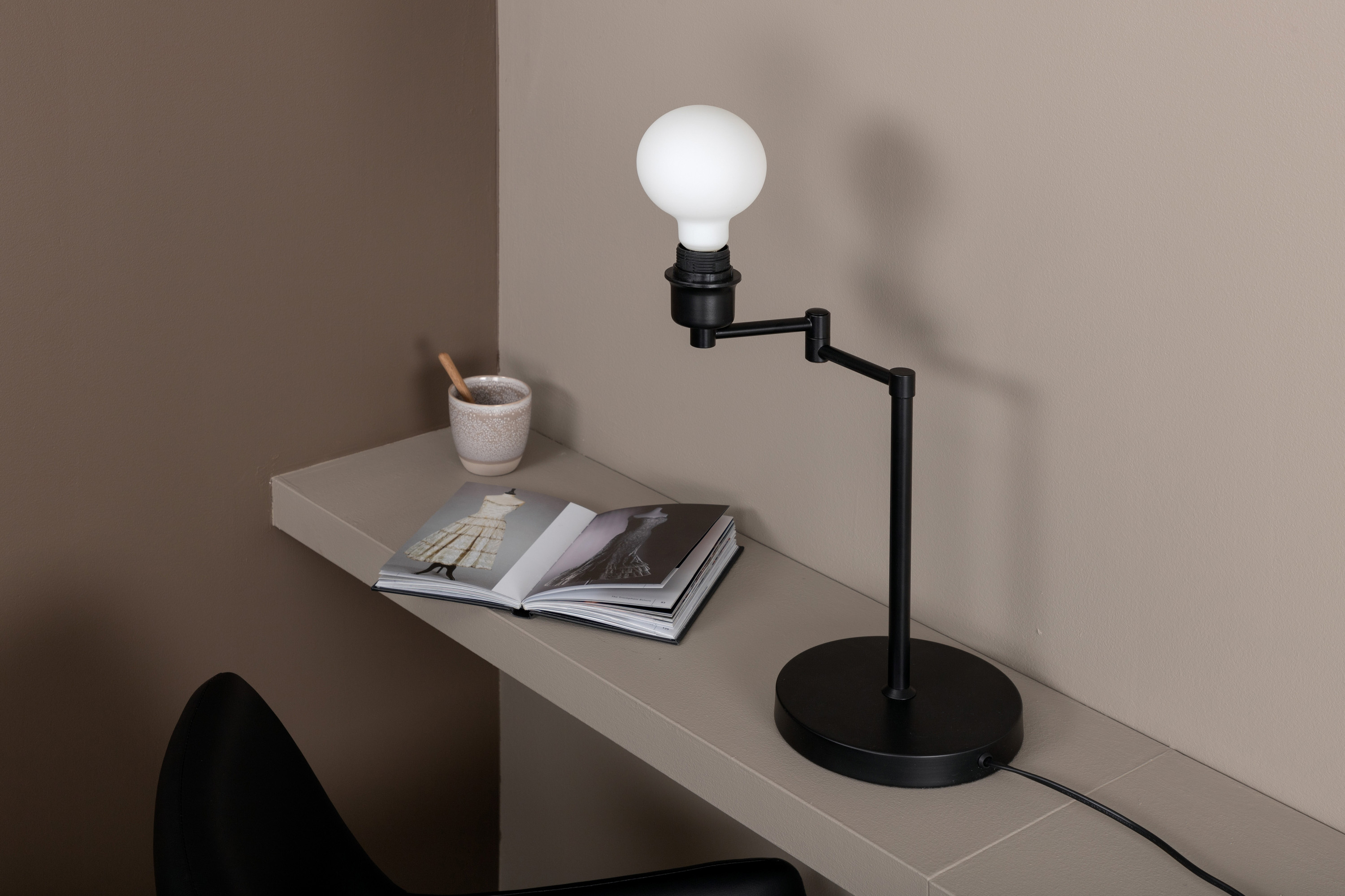 Virro Bordslampa Svart