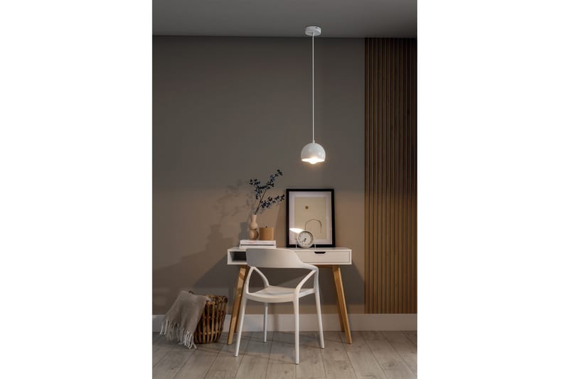 Callide Pendellampa - Svart - Belysning - Lampor & belysning inomhus - Fönsterlampa