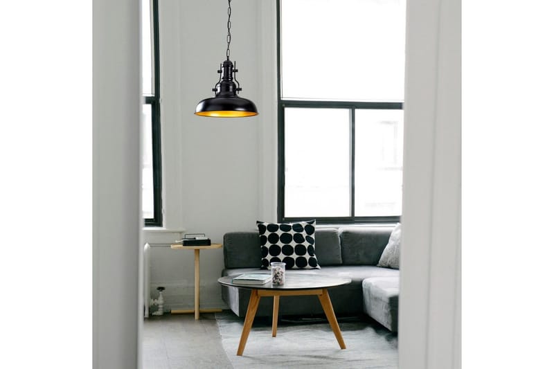 Ljuskrona Giada Svart Triangel En Fattning - Svart - Belysning - Lampor & belysning inomhus - Fönsterlampa