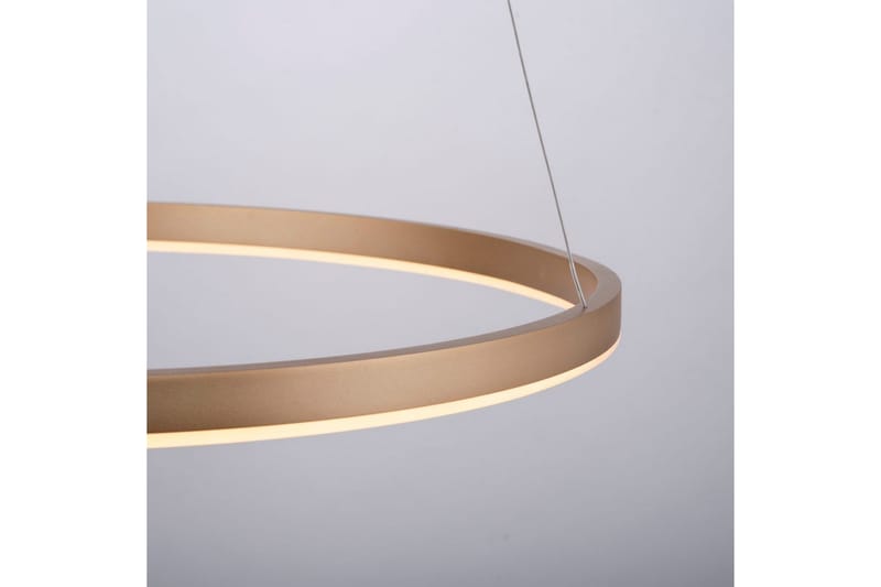 Taklampa Ritus - 58,5x120x58,5 cm, Matt mässing - Belysning - Lampor & belysning inomhus - Fönsterlampa