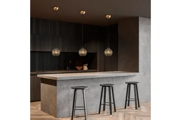 Taklampa Silen guld - Diameter: 17 cm - Belysning - Lampor & belysning inomhus - Fönsterlampa