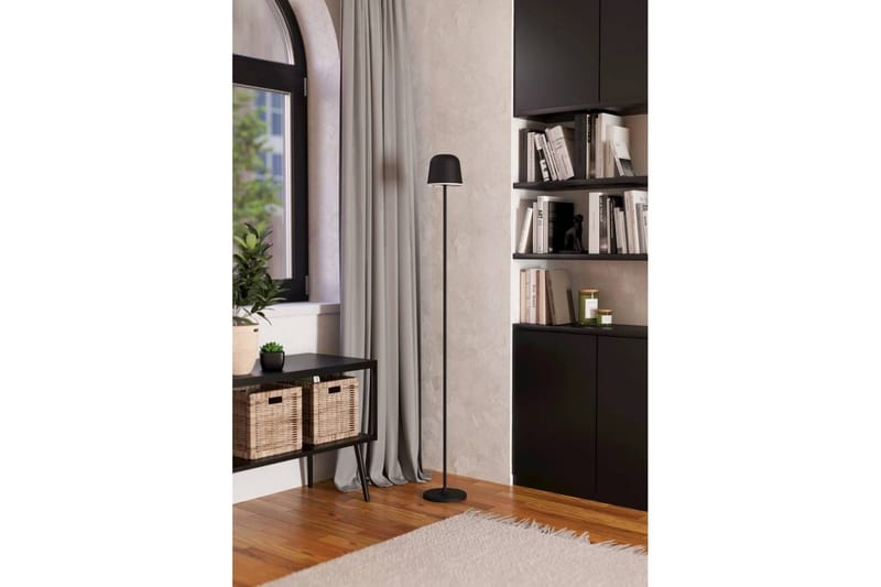 Golvlampa Eglo Mannera-L Svart/Stål - Svart/Stål - Belysning - Lampor & belysning inomhus - Golvlampa