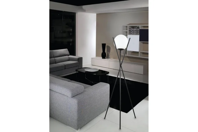 Golvlampa Eglo Salvezinas Svart/Opalvit - Belysning - Lampor & belysning inomhus - Golvlampa