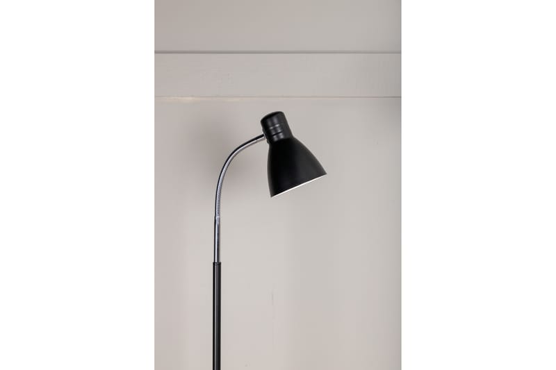 Golvlampa Linada - Golvlampa - Hall lampa
