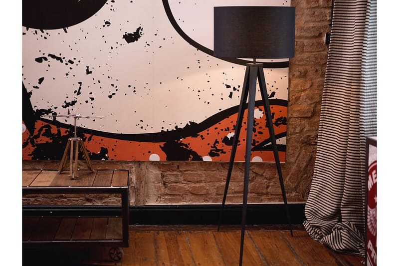 Golvlampa Stiletto 156 cm - Svart - Belysning - Lampor & belysning inomhus - Golvlampa