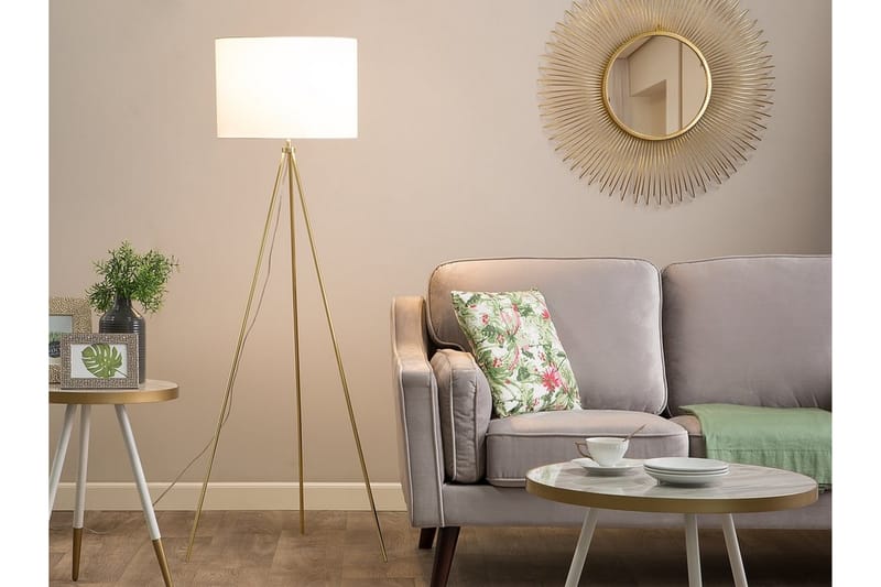 Golvlampa Vistula 148 cm - Vit - Belysning - Lampor & belysning inomhus - Golvlampa