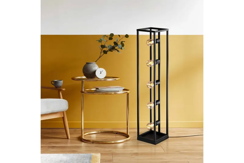 Golvlampa Orika Svart - Svart - Belysning - Lampor & belysning inomhus - Golvlampa