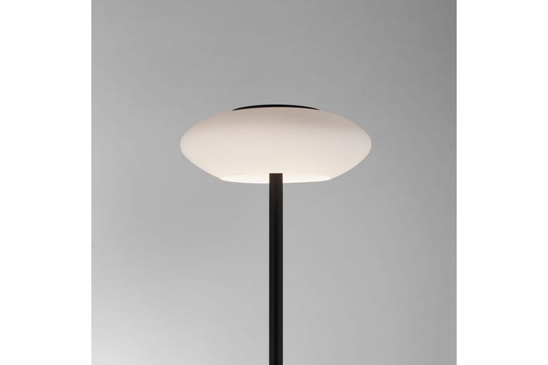 Golvlampa Q-Etienne - 35x152x35 cm - Belysning - Lampor & belysning inomhus - Golvlampa