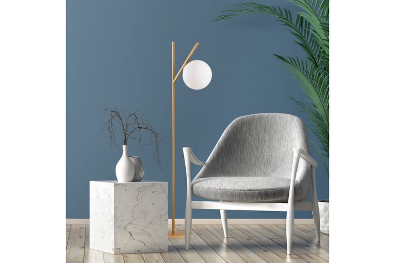 Golvlampa Thevon Gold - Guld - Belysning - Lampor & belysning inomhus - Golvlampa