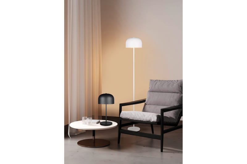 Golvlampa TRIO Jeff Mattsvart - Mattsvart - Belysning - Lampor & belysning inomhus - Golvlampa