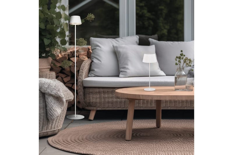 Golvlampa TRIO Suarez Mattvit - Mattvit - Belysning - Lampor & belysning inomhus - Golvlampa