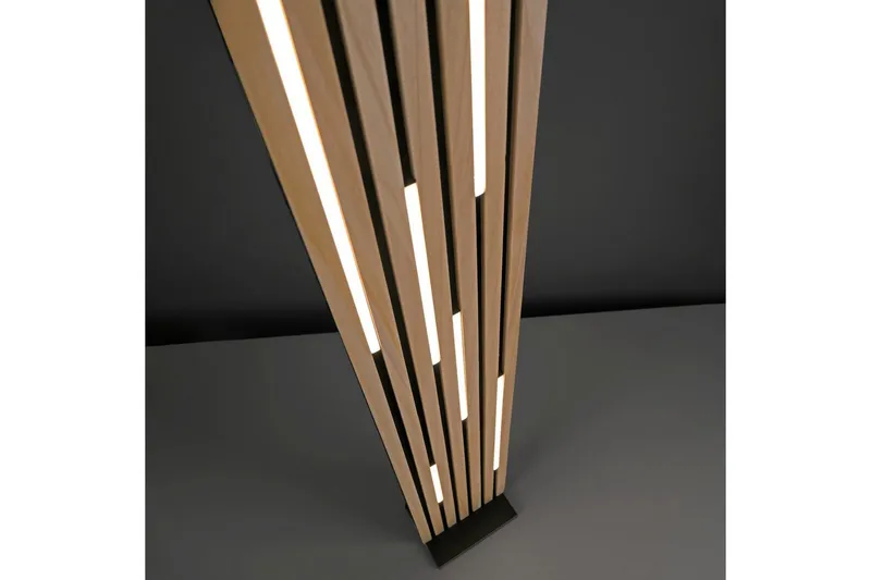 Q-Akustik Paul Neuhaus Golvlampa - Wood - Belysning - Lampor & belysning inomhus - Golvlampa