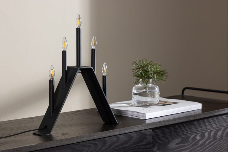 Åre Adventsljusstake 36 cm - Svart - Belysning - Lampor & belysning inomhus - Sovrumslampa - Sänglampa - Sängbordslampa