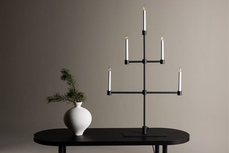 Avoriaz Adventsljusstake 92 cm - Svart - Belysning - Lampor & belysning inomhus - Sovrumslampa - Sänglampa - Sängbordslampa