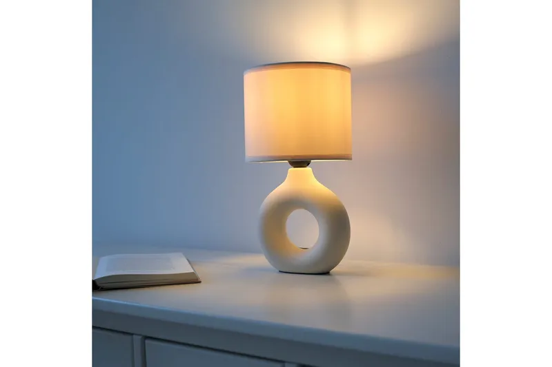 Carara Just Light Bordslampa - Beige - Belysning - Lampor & belysning inomhus - Sovrumslampa - Sänglampa - Sängbordslampa