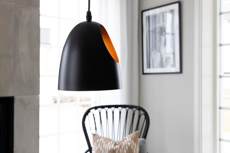 Elda Pendellampa Dimbar LED Liten - Svart/Koppar - Belysning - Lampor & belysning inomhus - Sovrumslampa - Taklampa sovrum