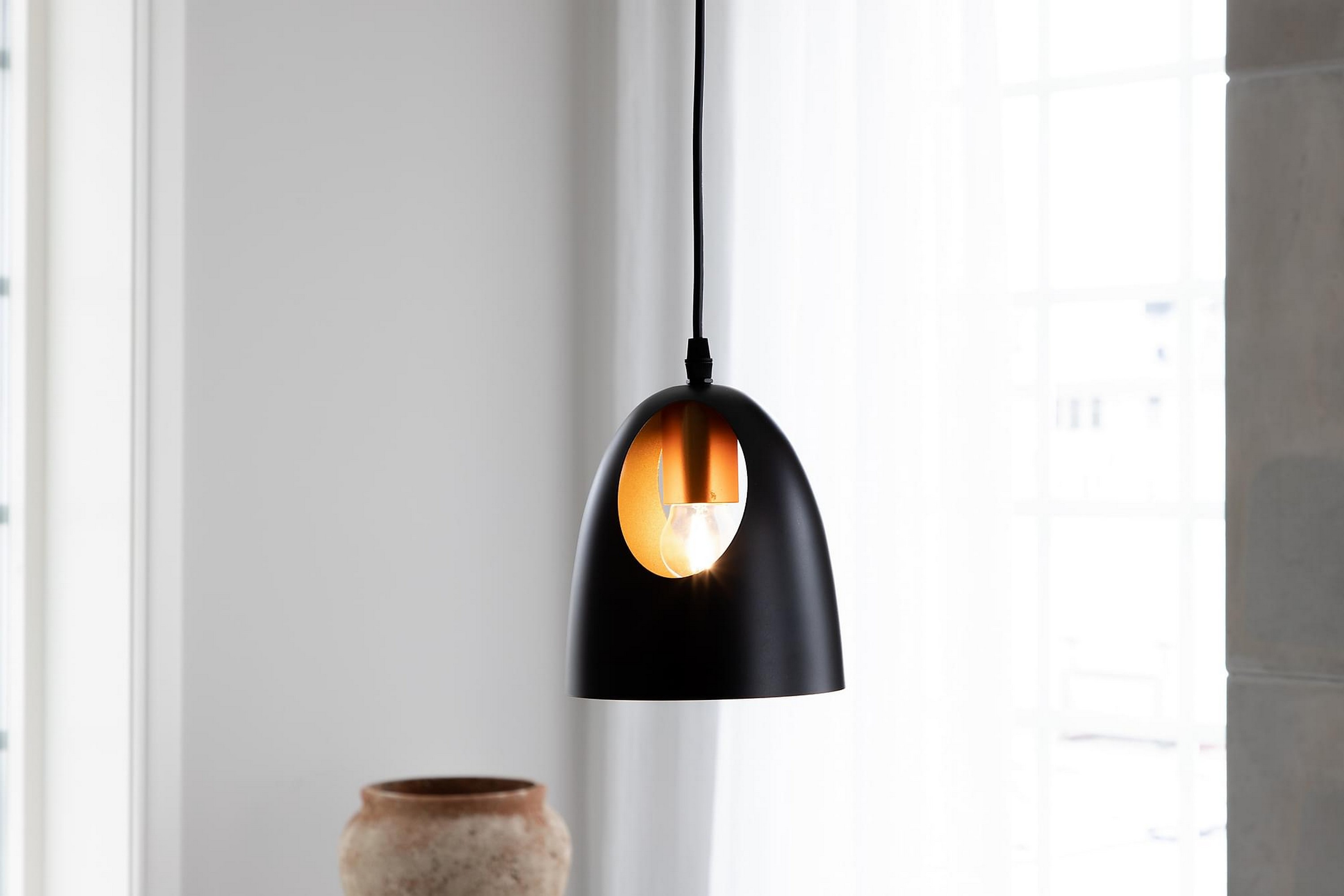 Elda Pendellampa Dimbar LED Liten Svart/Koppar