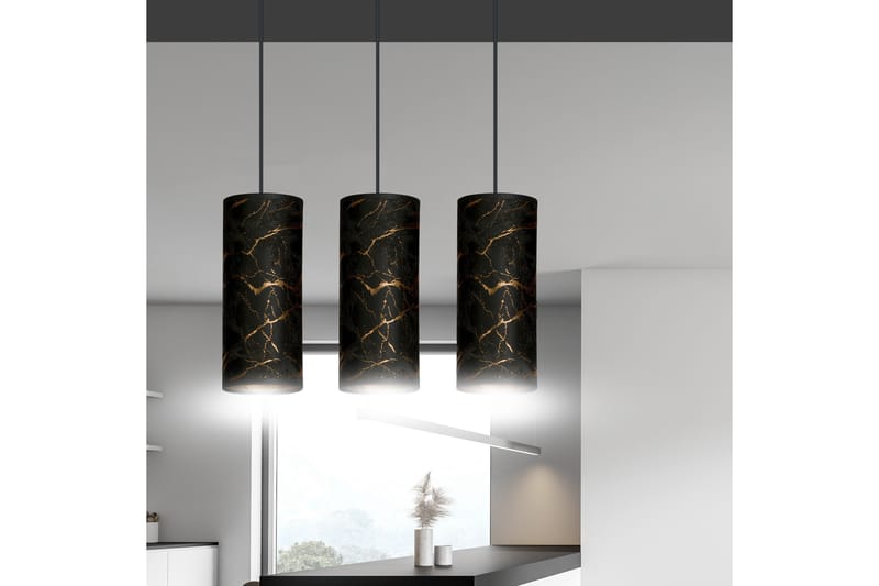 Karli 3 pendel Svart - Scandinavian Choice - Taklampa sovrum - Kökslampa & taklampa kök - Hall lampa - Fönsterlampa - Pendellampa & hänglampa - Taklampa vardagsrum - Fönsterlampa hängande - Taklampa & takbelysning