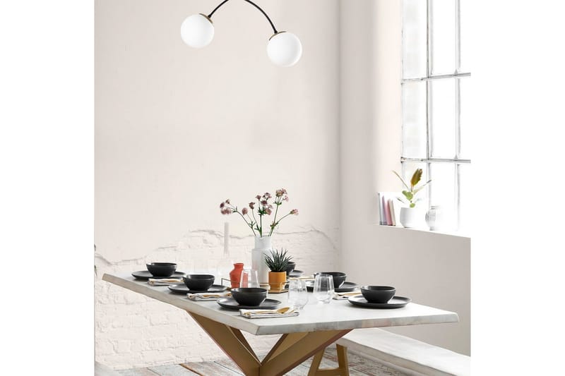 Ljuskrona Yenda Vit / Svart - Svart/Vit - Belysning - Lampor & belysning inomhus - Taklampa & takbelysning - Kökslampa & taklampa kök