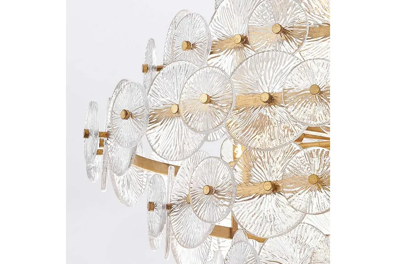 Rene Hinkley Krona - Brass - Belysning - Lampor & belysning inomhus - Taklampa & takbelysning - Kristallkrona & takkrona