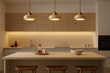 Serros Pendellampa - Beige Och Ek - Belysning - Lampor & belysning inomhus - Taklampa & takbelysning - Kristallkrona & takkrona