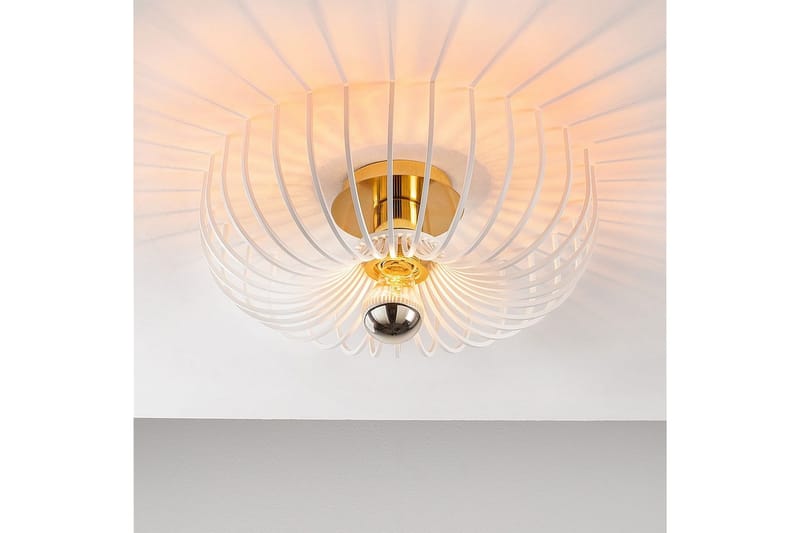 Taklampa Subbersta Vit - Diameter: 36 cm - Belysning - Lampor & belysning inomhus - Golvlampa