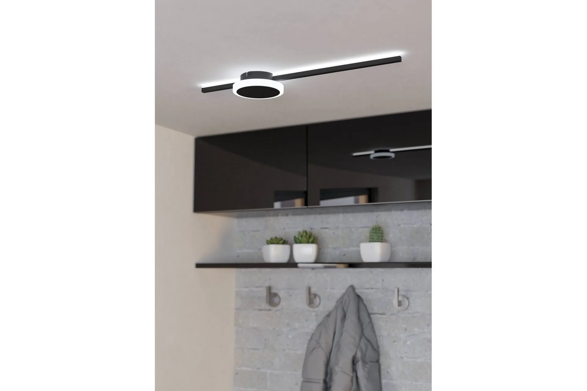 Alternativ bild 1 för EGLO SARGINTO wall / ceiling light white