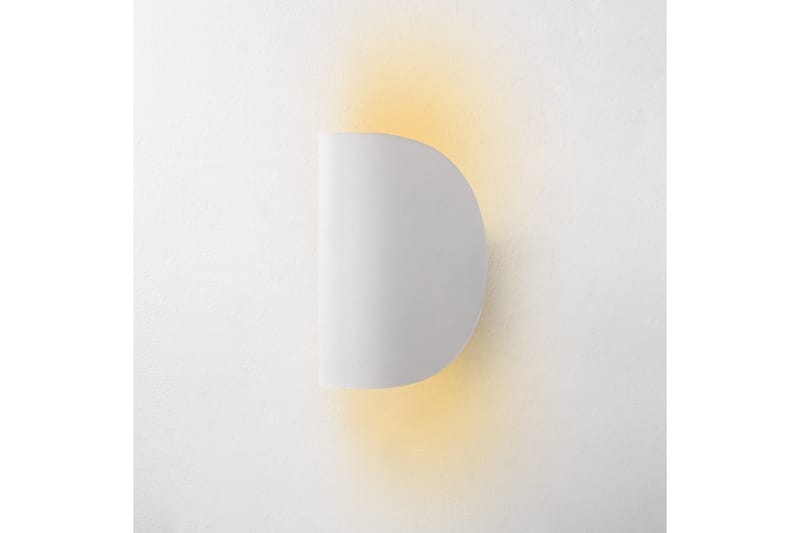 Vägglampa Koeia Chrome - Vit - Belysning - Lampor & belysning inomhus - Vägglampa