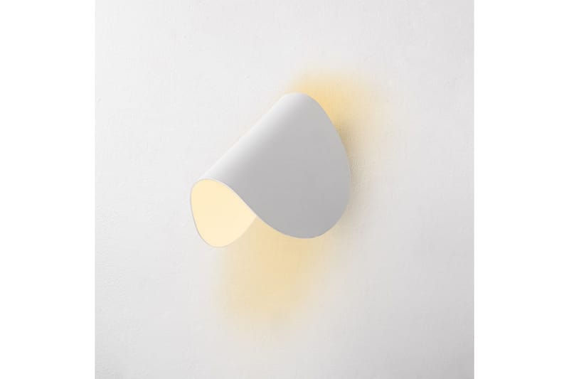 Vägglampa Koeia Chrome - Vit - Belysning - Lampor & belysning inomhus - Vägglampa