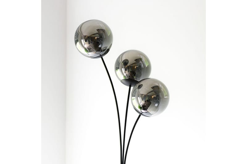 Widow Just Light Golvlampa - Wood - Belysning - Lampor & belysning inomhus - Golvlampa