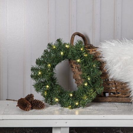 Dalbo Krans med belysning 40 cm - grön - Belysning - Julbelysning - Julbelysning utomhus