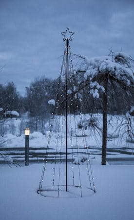 Light Tree Utomhusdekoration julgran med belysning 210 cm - svart - Belysning - Julbelysning - Julbelysning utomhus