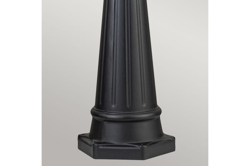 Bayview Elstead Lighting Utomhuslampa - Black - Belysning - Utelampor & utomhusbelysning - Stolplykta & grindlykta