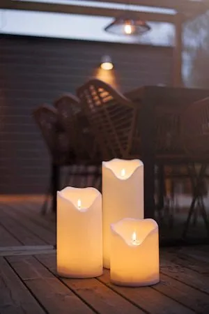 Flamme Grand LED Blockljus 20 cm - vit - Belysning - Utelampor & utomhusbelysning - Bordslampa utomhus