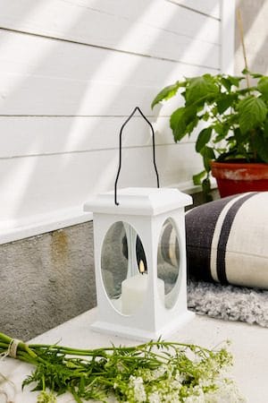 Flamme Lykta 13.5 cm - vit - Belysning - Utelampor & utomhusbelysning - Bordslampa utomhus